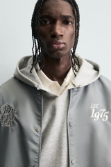 AK2686 - Z.RA CONTRAST EMBROIDERY BOMBER JACKET