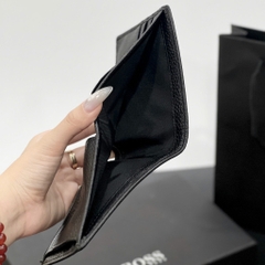 VHG5B- VÍ HUG0 B0SS KÈM CARD LOGO