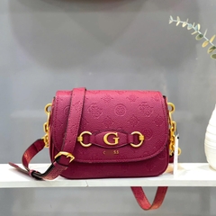 GUES5 IZZY PEONY FLAP logo