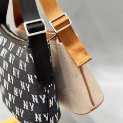 ML🅱 KẸP NÁCH CLASSIC M0N0GRAM JACQUARD HOBO