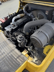 Xe nâng dầu 2,5 tấn SUMITOMO 11-FD25PAXI98D số tự động dịch giá sản xuất 2011