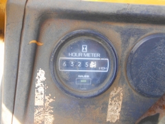 Xe nâng dầu 2.5 tấn Komatsu FD25-10 Gật Gù - 221630 (Số sàn, nâng 4m)