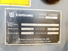Bán Máy Xúc Lật Cũ Liugong CLG855H Gầu 3,7 m3 sản xuất năm 2018 Giá cực tốt