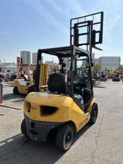 Bán Xe Nâng Cũ Nhật Bãi 2 Tấn Komatsu FD20C-17 Số Sàn Đời Cao -Giá Tốt Nhất