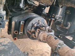 Máy xúc lật cũ 6.5 tấn gầu 4.5 m3 XCMG LW600KV bản cao cấp cần dài lốp to 26.5-25 chiều cao đổ 3.4m đời 2021 - XUG0600KVMCB23308