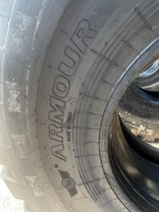 Lốp xúc lật ARMOUR 26.5-25 lắp trên xúc lật LIUGONG, XCMG