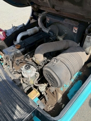 Xe nâng dầu 2,5 tấn SUMITOMO 11FD25PAXI98D số tự động gật gù lốp kép