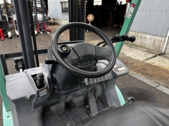 Xe nâng dầu 2.5 tấn Mitsubishi FD25T - F18C-74167 (Đời 2013, dịch giá)