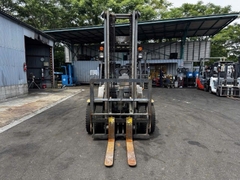 Xe nâng dầu 3 tấn Komatsu FD30C-16 Gật Gù Lốp Kép - 748813 (Số sàn, cao 4m)