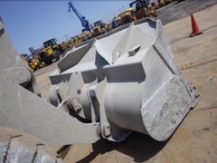 Bán xúc lật Nhật bãi Komatsu WA320-7 năm 2014