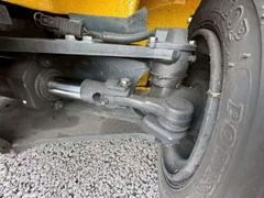 Xe nâng điện cũ ngồi lái 1.5 tấn KOMATSU FE15-1 Đời 2010 (Pin Lithium - Sạc Nhanh)