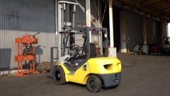 Xe nâng dầu cũ 3 tấn KOMATSU FD30T-17 Đời 2015 (Nâng 5m - Dịch Càng)