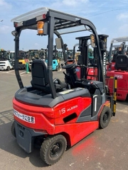 Xe nâng điện cũ ngồi lái 1.5 tấn NYK FB15PN-80B-300AF Đời 2020 (Dịch Càng - Bình HITACHI)