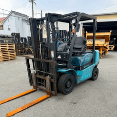Xe nâng dầu cũ 2.5 tấn SUMITOMO 11FD25PAXI98D chui cont số tự động đời 2014 - D2L-11225