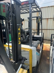 Xe nâng điện cũ ngồi lái 1.5 tấn TCM FB15-8 Đời 2017 (Nhật Bãi)