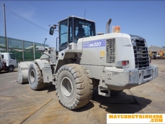 Bán xúc lật Nhật bãi Komatsu WA320-7 năm 2014