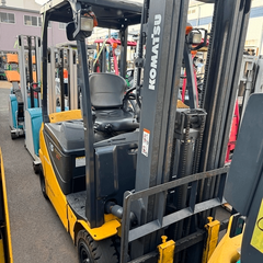 Xe nâng điện cũ ngồi lái 1.5 tấn KOMATSU FB15-12 Đời 2007 (Chui Container 4.5m)