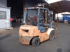 XE NÂNG TOYOTA 7FD25 11683 LH:096.235.1368