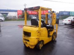 XE NÂNG DẦU UNICARRIERS FD15T14 0R703989 LH:096.235.1368