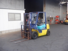 XE NÂNG DẦU KOMATSU FD20W-14 560685 Hotline: 096.235.1368
