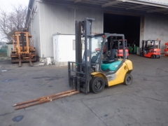 XE NÂNG DẦU KOMATSU FD25T-15 572192  Hotline: 096.235.1368