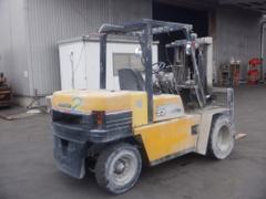 XE NÂNG DẦU KOMATSU FD35-5 LH:096.235.1368