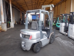 XE NÂNG DẦU NISSAN 2.5 Tấn YL02A25 004697 Hotline: 096.235.1368