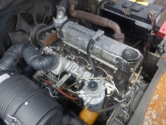 xe nâng 2,5 tấn NISSAN số tự động nhập Nhật giá rẻ
