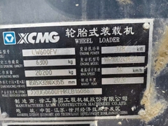 Máy xúc lật XCMG LW600FV Đời 2020 (Bản Đổ Cao - Gầu 4.5m3)