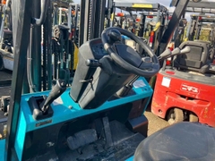 Xe nâng điện cũ ngồi lái 2.5 tấn SUMITOMO 51FB25PXII Đời 2014 (Chui Cont - Dịch Giá)
