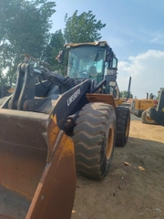 Xe xúc lật cũ gầu 3.6 m3 XCMG LW550FV bản đổ cao cần dài đời 2021