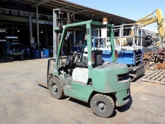 Xe nâng dầu 2 tấn Mitsubishi FD20 - Số khung F18B-5105 (Cao 4m, dịch giá)