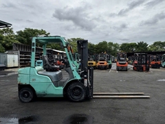 Xe nâng dầu 2.5 tấn Mitsubishi FD25T - F18C-74167 (Đời 2013, dịch giá)