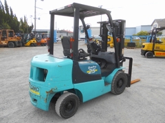 Xe nâng dầu cũ 2.5 tấn SUMITOMO 11FD25PAXⅢ24S bộ dịch giá nâng cao 3m đời 2018 - SD2G-00135