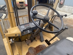 Xe nâng bãi TCM FD25Z2 Liên hệ: 096.235.1368