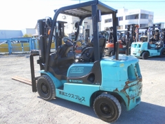 Xe nâng Nhật bãi 2,5 tấn SUMITOMO 11FD25PAXI98D dịch càng đời  2012 cực đẹp