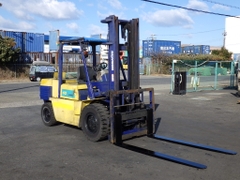 Xe Nâng 4 Tấn Komatsu FD40-5 số tự động, dịch giá Nhập Nhật Giá tốt