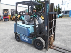 Xe Nâng 1,5 Tấn Số tự động SUMITOMO 03FD15PⅦXA Nhập Nhật Giá rẻ