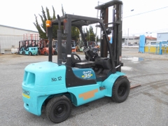 Xe nâng dầu 3,5 tấn Sumitomo 13FD35PAXI94D nâng cao 5,5m đời 2015 – Nhập khẩu Nhật Bản, cực chất!