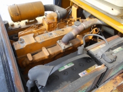 Xe nâng dầu 3,3 tấn Komatsu FD33-4 số sàn kèm đối trọng phụ – Nhập khẩu từ Nhật Bản