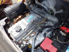 Xe nâng dầu 2,5 tấn TOYOTA 52-8FD25 số tự động gật gù động cơ 3Z