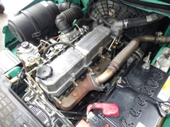 Xe nâng dầu 3 tấn MITSUBISHI FD30T Số tự động, dịch càng sản xuất năm 2007