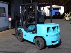 Xe nâng dầu 3 tấn SUMITOMO 13FD30PAXI98D chui container nâng cao 4,5 m dịch giá đời 2012