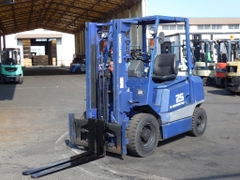 Xe nâng dầu 2,5 tấn SUMITOMO 11-FD25PVIIHA số sàn dịch giá, Nhập Nhật