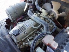 Xe nâng dầu 2,5 tấn TOYOTA 8FD25 số sàn, gật gù (lật đổ), lốp kép, nâng cao 4 m