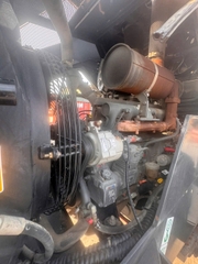 Xúc lật cũ LIUGONG 835H–Gầu 2,3 khối–Đời 2020 Máy hoạt động ít, như mới