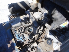 Xe nâng dầu 2,5 tấn TOYOTA 5FD25 số sàn, gật gù (lật đổ) giá rẻ