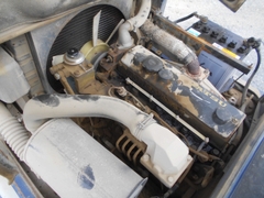 Xe nâng dầu 2 tấn KOMATSU FD20-11 số sàn, gật gù giá rẻ