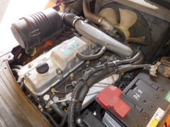 Xe nâng dầu 3 tấn TOYOTA 8FD30 số tự động, gật gù , động cơ 3Z