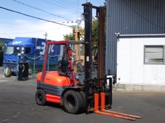 Xe nâng dầu 2,5 tấn TOYOTA 6FD25 tháp nâng cao 5m, lốp kép